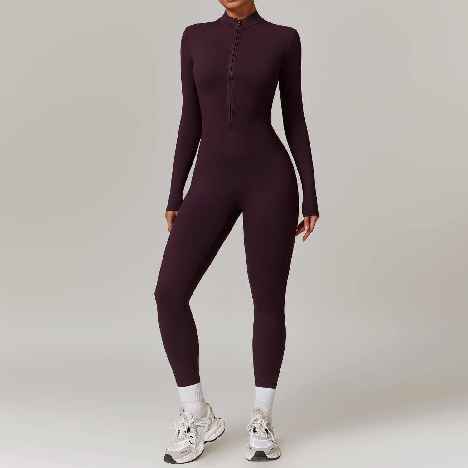 Warm zipper long-sleeved jumpsuit yoga fitness sports pants in grape purple, breathable bodysuit for women.