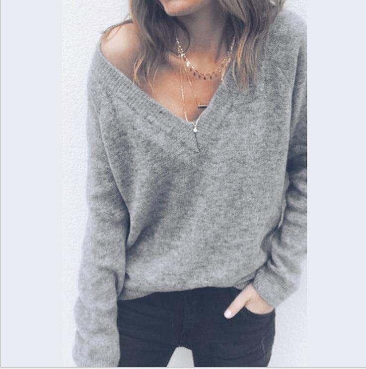 Women's gray V-neck long sleeve sweater, loose fit, cotton fabric.