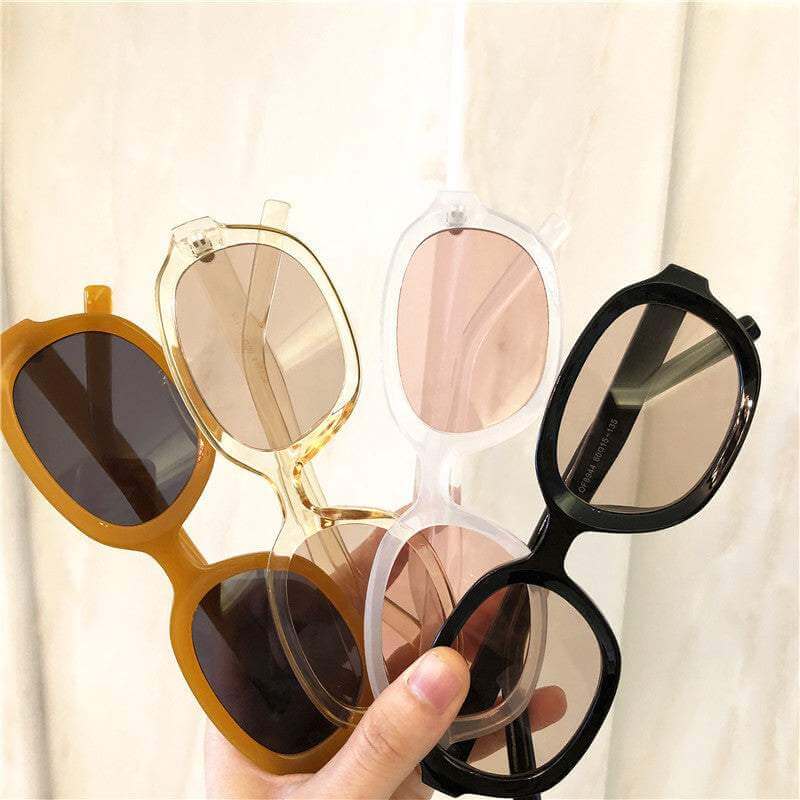 Ladies small frame retro sunglasses