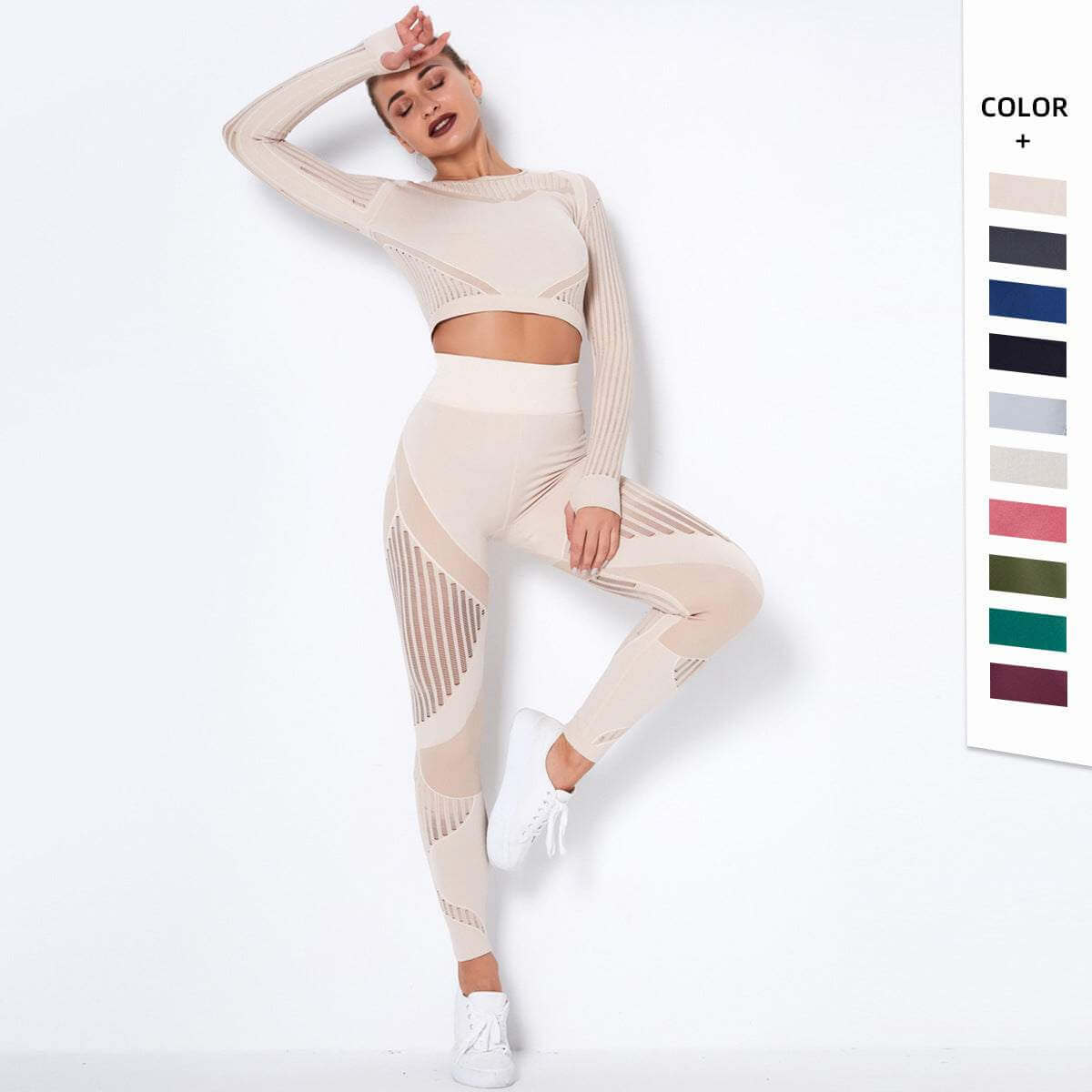 Seamless knitted absorbent yoga long-sleeved suit in beige with stripe pattern, female activewear.