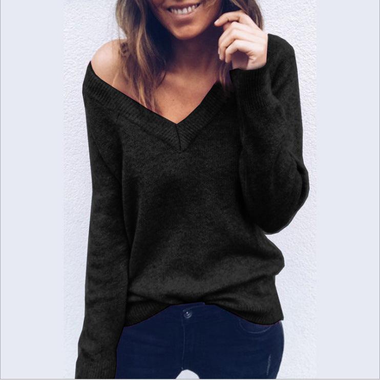 Black V-neck long sleeve pullover sweater in cotton fabric for women.