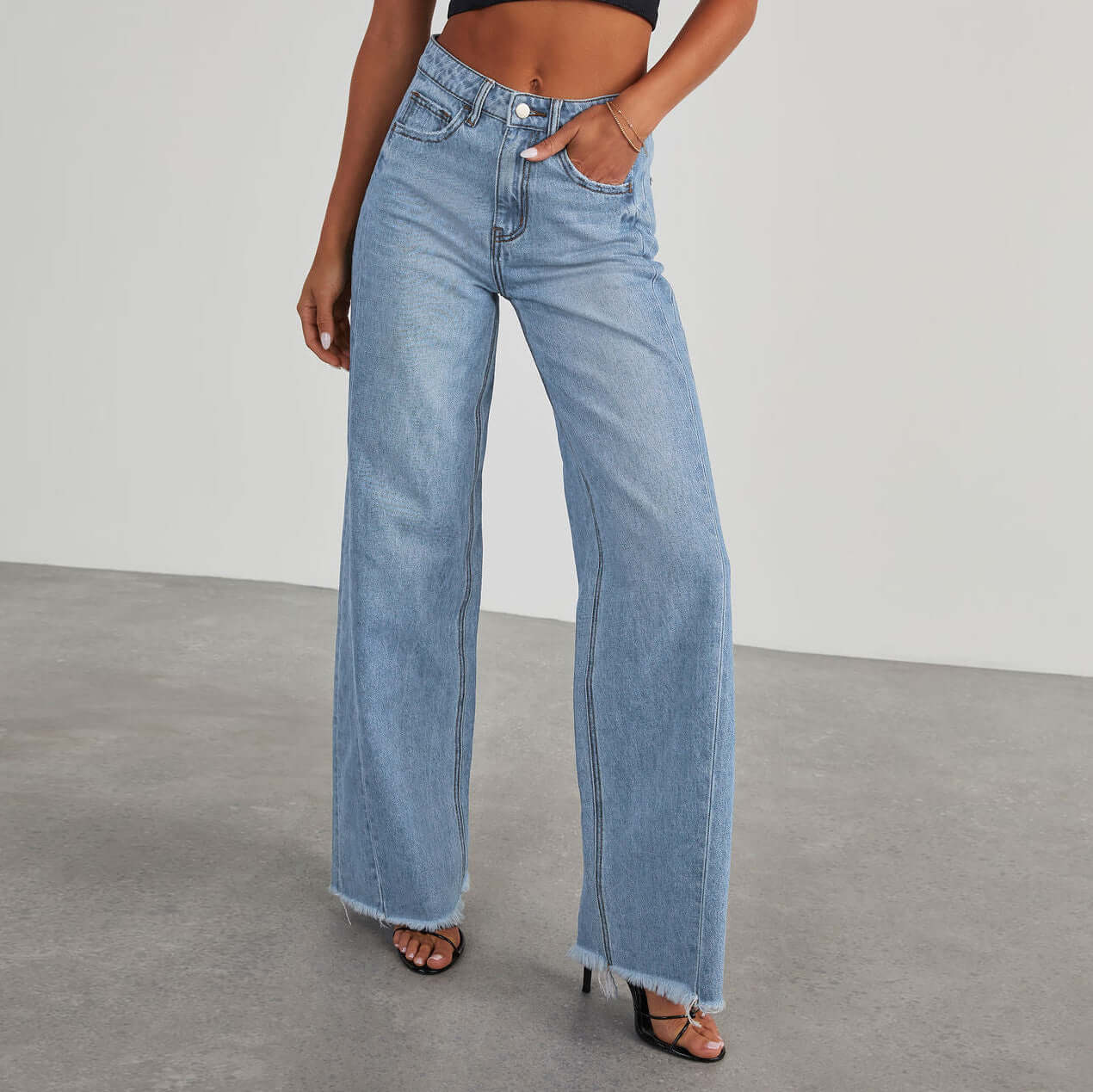 Loose casual straight-leg wide-leg denim mop pants for women.