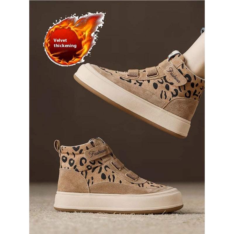 Leopard print high-top platform boots with velvet thickening and suede material.